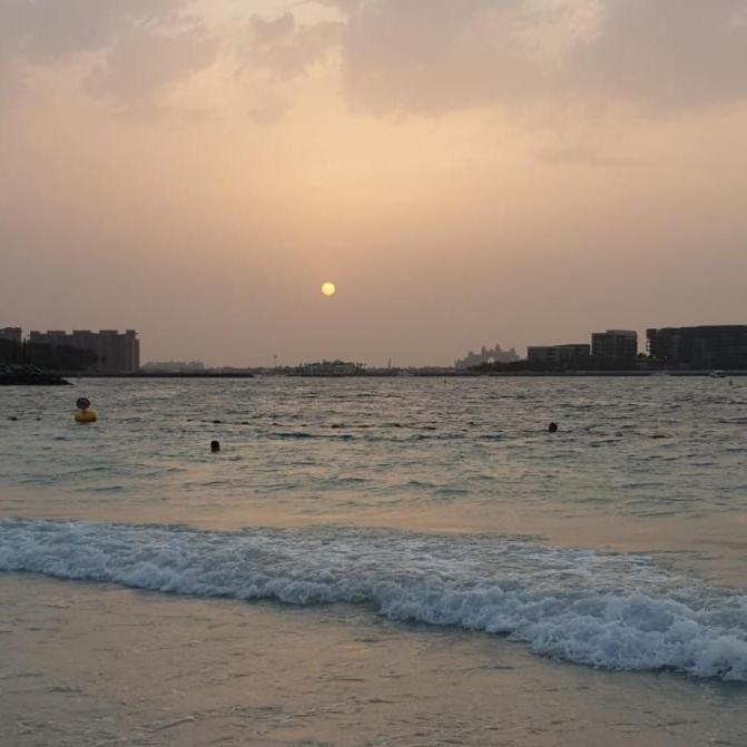 2 Bedroom Deluxe Beach Apartment Al Marjan Ras al-Khaimah Exteriör bild